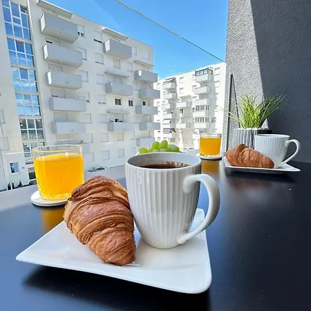 Apartment Midori *